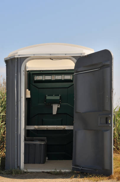 Best Best portable toilet rental  in Broad Brook, CT